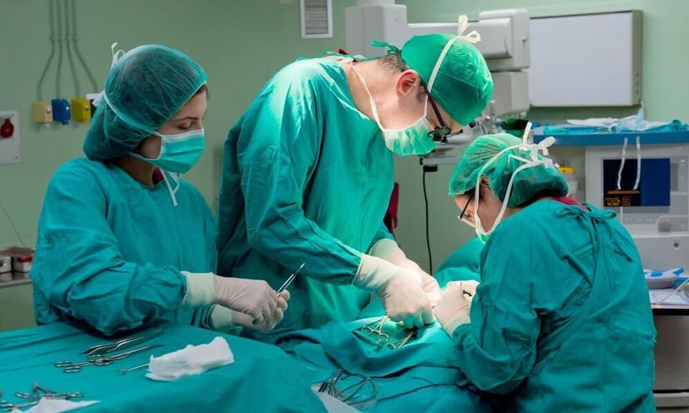 Εάν η βλάβη στην ουροδόχο κύστη είναι σοβαρή, απαιτείται χειρουργική επέμβαση